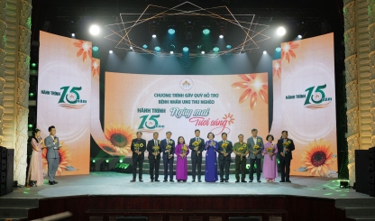 Khi yêu thương được thắp sáng từ hàng triệu trái tim